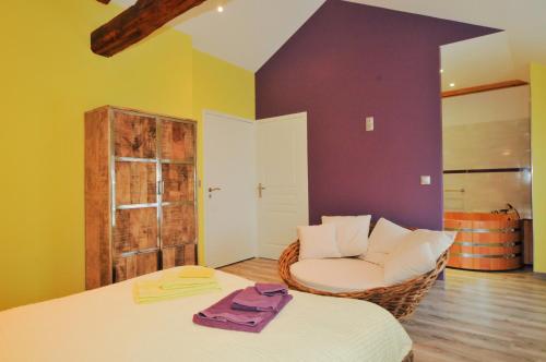 Ένα ή περισσότερα κρεβάτια σε δωμάτιο στο Chambre d'Hotes de la Loge