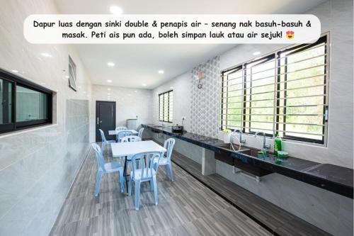 Φωτογραφία από το άλμπουμ του Biru Home PD Famili Selesa Suppa Pool & Aircond σε Πορτ Ντίξον