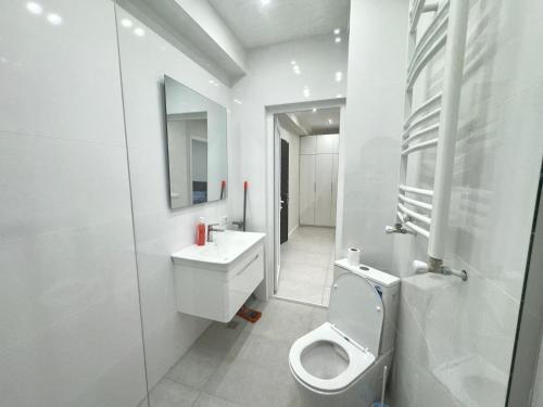 Ένα μπάνιο στο GSS - 3 Apartment
