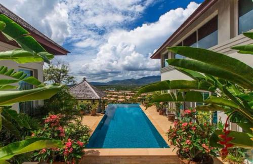 Πισίνα στο ή κοντά στο 30 - Panoramic View Villa in Thalang