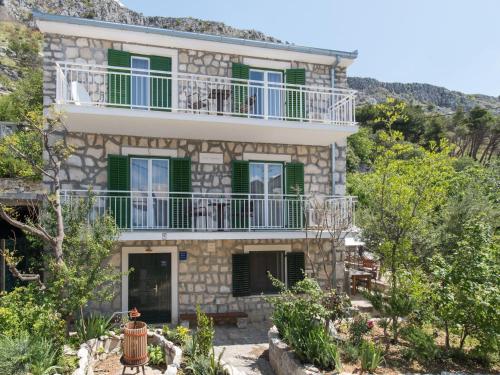 Holiday Home in Podstrana near Beach