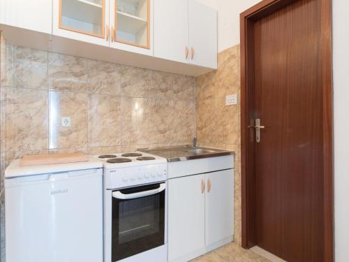 Holiday Home in Podstrana near Beach