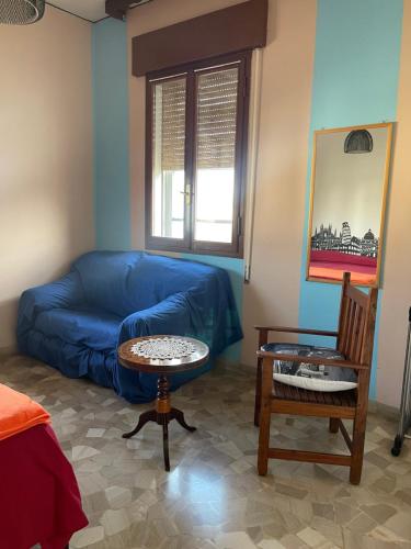 Ruang duduk di Residenze Rodari Altedo Affittacamere