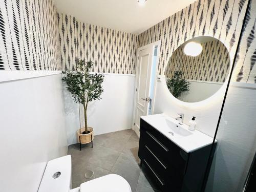 New Cathedral Deluxe Apartment SineseDesignHomes