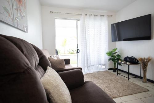 Телевизор и/или развлекательный центр в Casa Los Higos Malaga Condominios