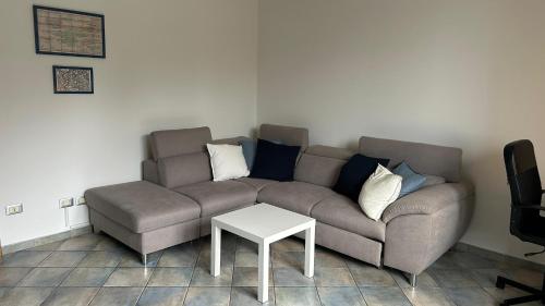 Bonola's Suite - M1 photo 13