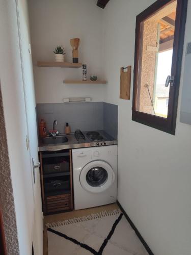 Η κουζίνα ή μικρή κουζίνα στο Appt 3 pièces vues sur mer