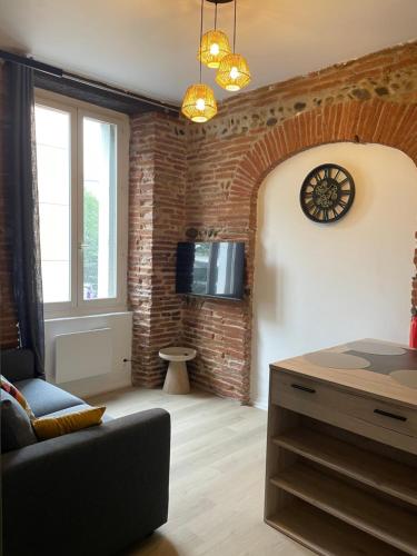 T2 cosy avec vue Pont des Catalans-Saint Cyprien