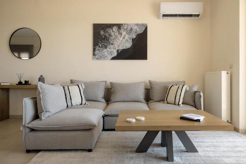 Posezení v ubytování Saronida Hilltop Sea Breeze