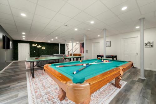 Upstate NY Escape - Game Ready, Game Room, Pool Table, Firepit, Delaware Riverにあるビリヤード台
