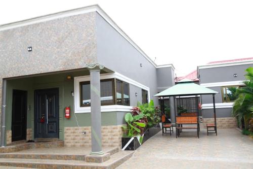 Gallery image of Erliz villa in Kumasi