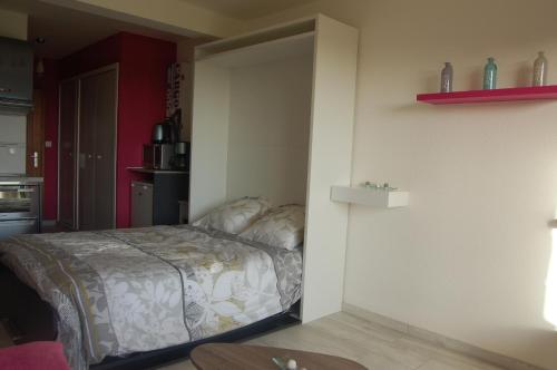Katil atau katil-katil dalam bilik di Appartement RÉSIDENCE DE LA GRÈVE