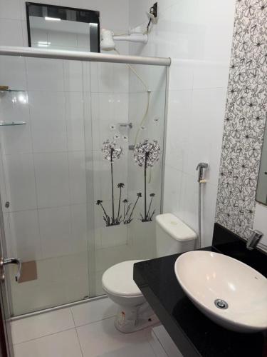Apto COP 30 Pa tesisinde bir banyo