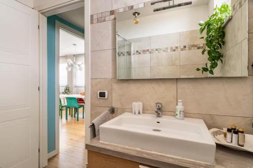 Un baño de Terrazza Borromini B&B