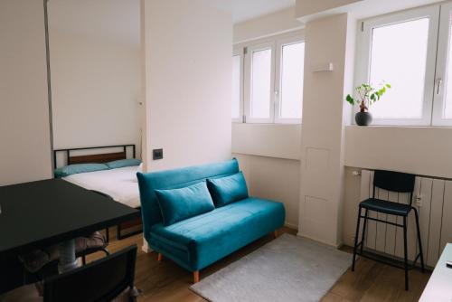 Carlo Apartment - 15 min from Duomo
