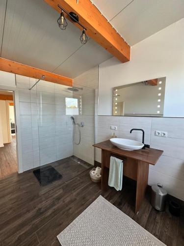 Koupelna v ubytování Apartment Monteurzimmer in Plaidt 7 Personen