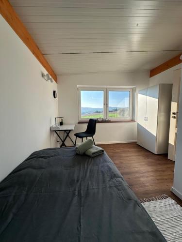 Postel nebo postele na pokoji v ubytování Apartment Monteurzimmer in Plaidt 7 Personen