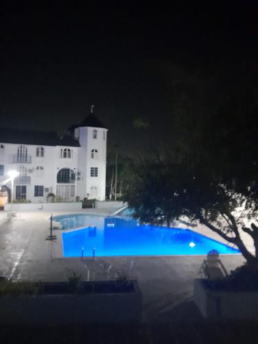 Kolam renang di atau dekat dengan Beachview 1 bedroom 15