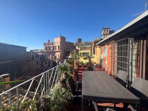 2-Level Flat with Terrace in the Heart of Rome