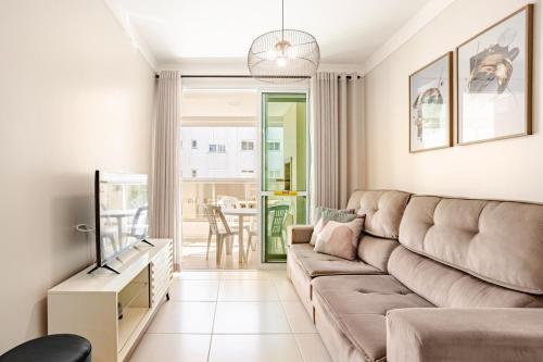 Apartment with a sea view, 50 meters from Praia dos Ingleses!