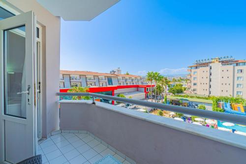 Балкон или терраса в Bahama Beach Konaklı