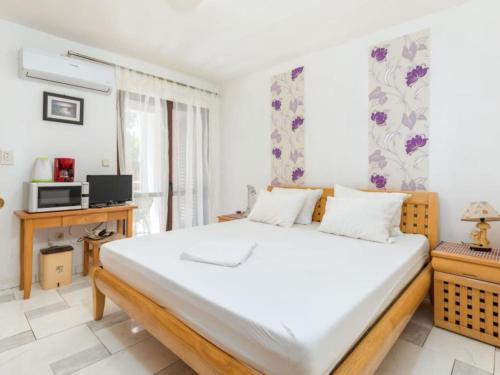 Apartments Manda - Double Room With Terrace A6