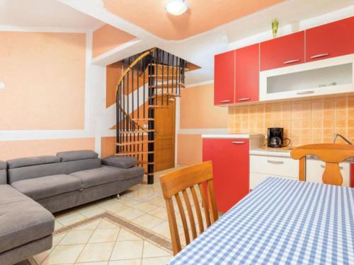 Apartments Manda - One Bedroom Apartment With Terrace A1