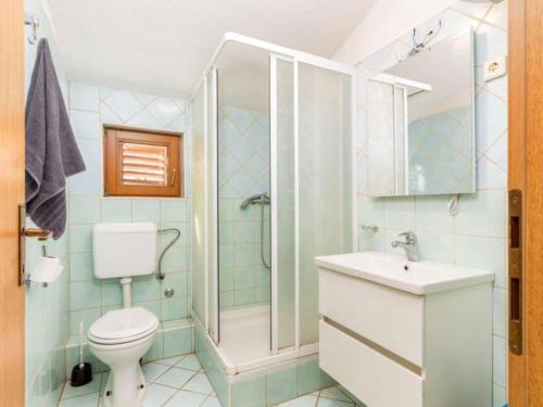Apartments Manda - One Bedroom Apartment With Terrace A3