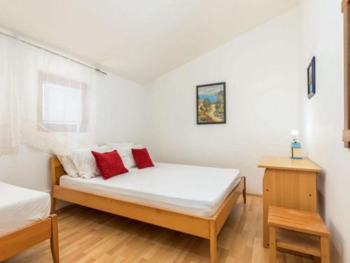 Apartments Manda - One Bedroom Apartment With Terrace A2
