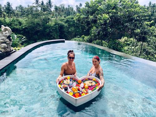 Επισκέπτες που μένουν στο D'Nanda mini hotel Ubud