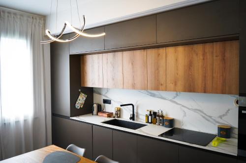 Una cocina o zona de cocina en Netik Apartment