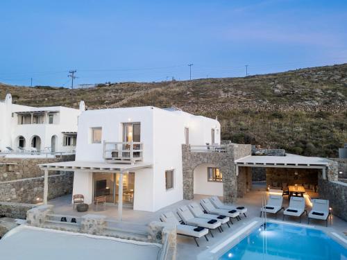 Villa Bombay by Mykonos Mood