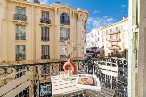 44 LAMARTINE - Charmant 2 pieces - Centre-ville