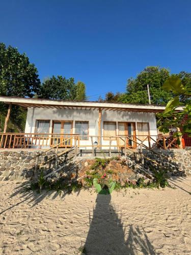 Το κτήριο όπου στεγάζεται  το bed & breakfast
