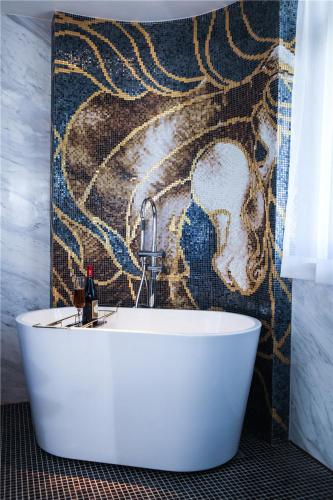 Ein Badezimmer in der Unterkunft Feeling Parent-Child Family Hotel Xi'an