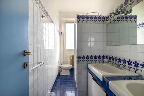 Bilik mandi di Casa Carozzi
