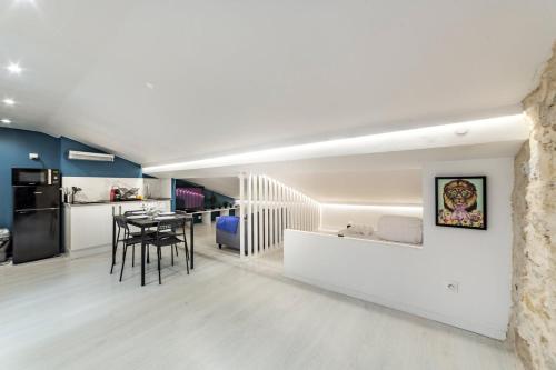All in Lyon | Le studio des Célestins