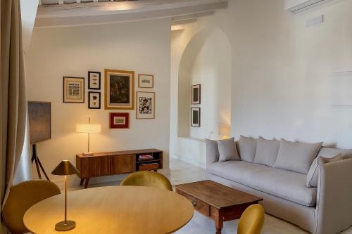 Χώρος καθιστικού στο La Bohéme