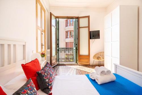 Apartamento Modernista 230 m - 7 Hab - Gran Vía Eixample - Grupos 13 pax- 4 baños- 8min a pie Passeig Gràcia photo 26