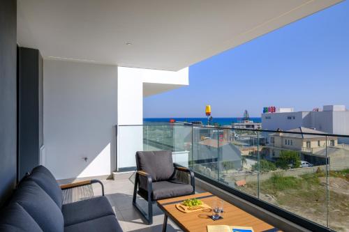 Artemis 302 - Seaside Stories