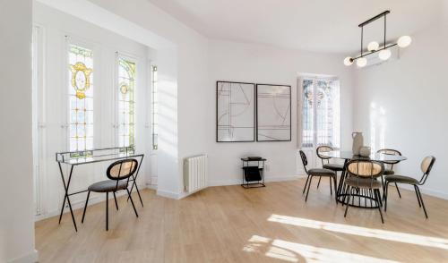 Modern and Bright - 3 Bedrooms 3 Bathrooms - Goya