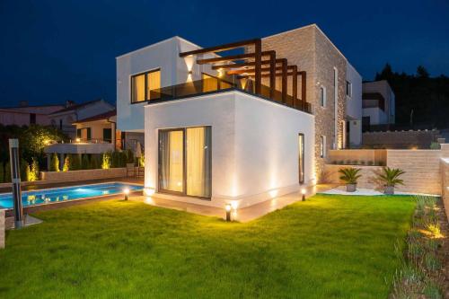 Seaview Ciovo Villa Villa Trogir Deluxe Dva 6 Beautiful Bedrooms