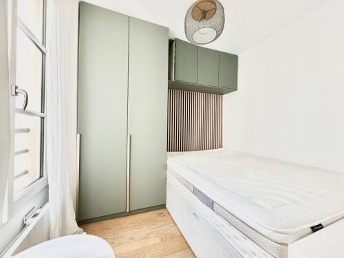 Whole appartment and not shared - in Center Secured and Elegant Area in Paris