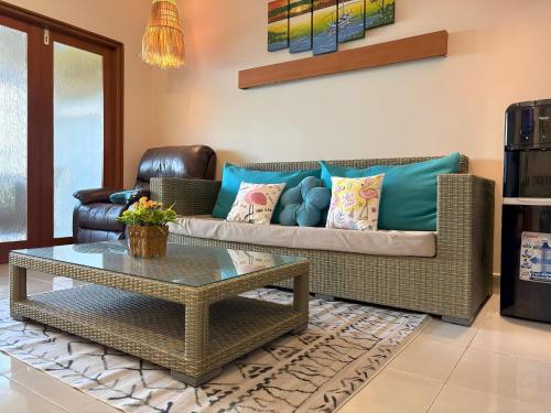 Posezení v ubytování Labuan Villa Sanur