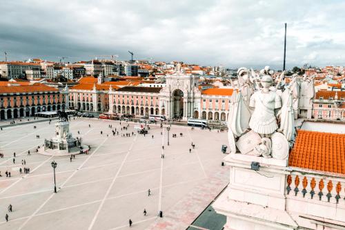 SJ2D Spacious & Cosy Apartment with AC! Near to Augusta Arch in Baixa-Chiado, LIS Downtown!