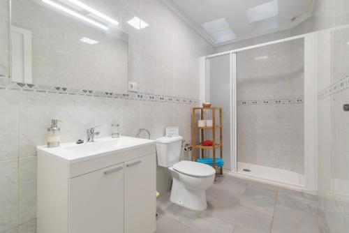 Ένα μπάνιο στο Home2Book Seaside Retreat Gáldar