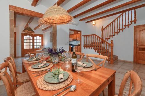 Casa Atriana by Marhen Homes