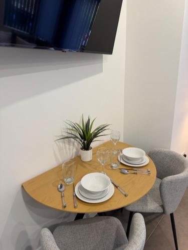 Central Embankment View Apartment 1BR photo 11