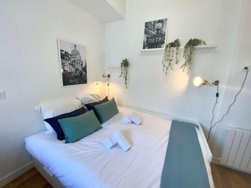 New 468 Suite Eddy - Cosy Apartment Paris Center
