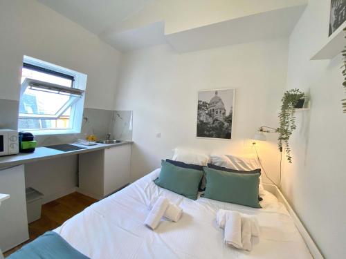 New 468 Suite Eddy - Cosy Apartment Paris Center